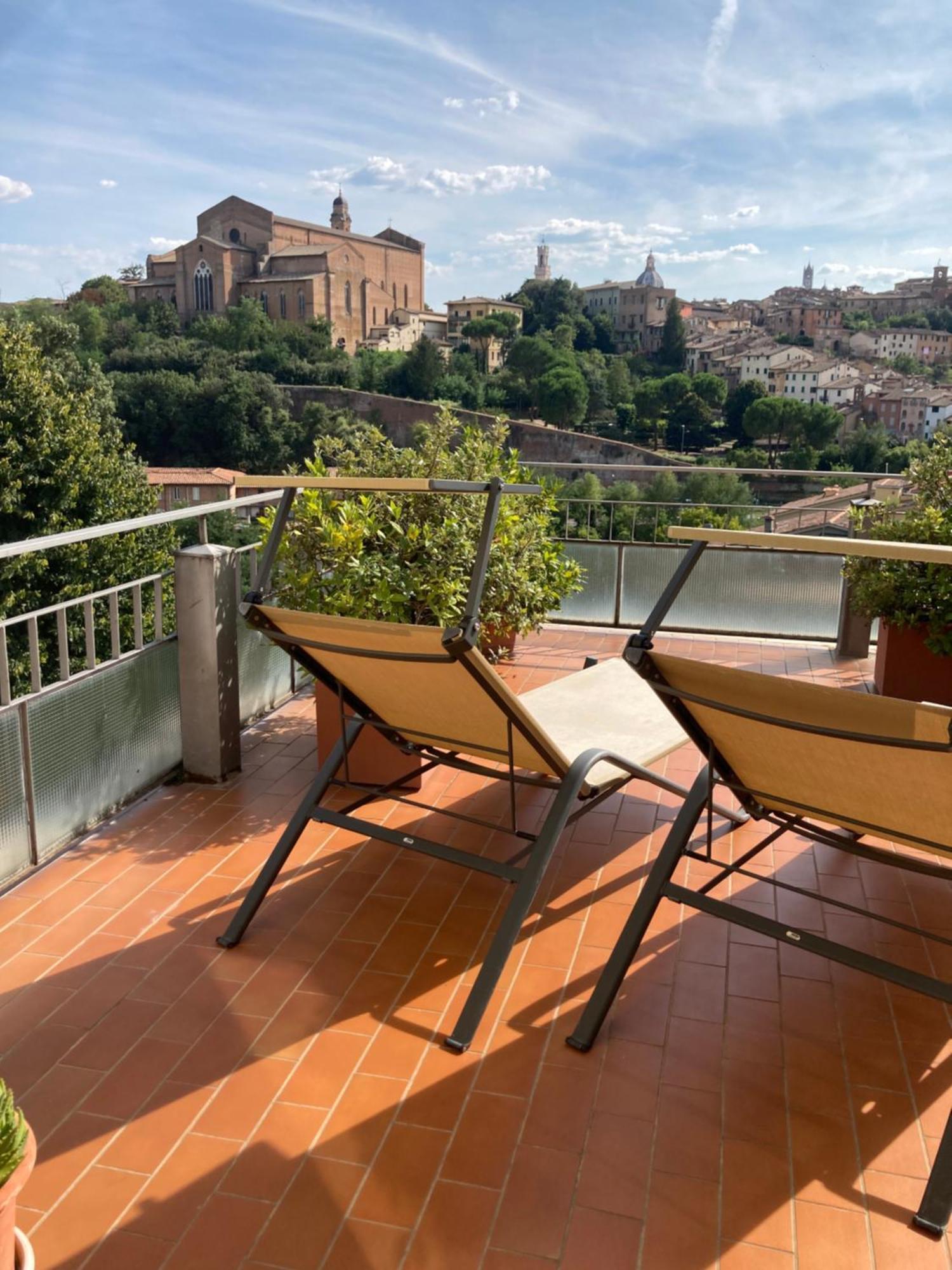Attico San Francesco Apartamento Siena Exterior foto